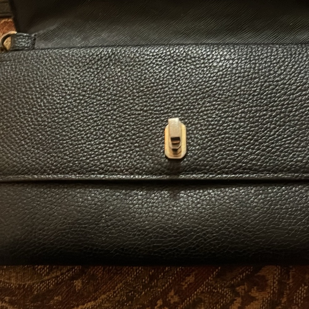 Michael Kors Karson leather organizing purse/wallet/clutch w/adjustable strap - Picture 7 of 16